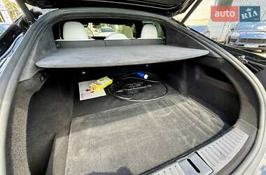 Лифтбек Tesla Model S 2021 в 