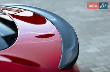 Лифтбек Tesla Model S 2020 в 