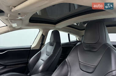 Лифтбек Tesla Model S 2016 в 