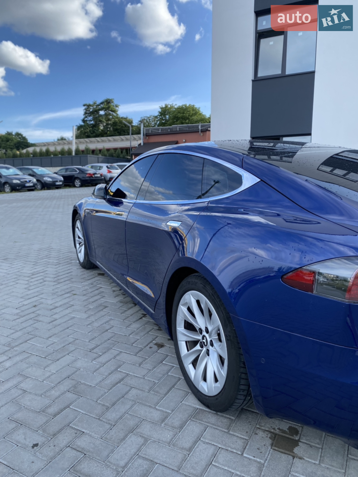 2016 Tesla Model S - мініатюра 9