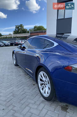 Лифтбек Tesla Model S 2016 в 