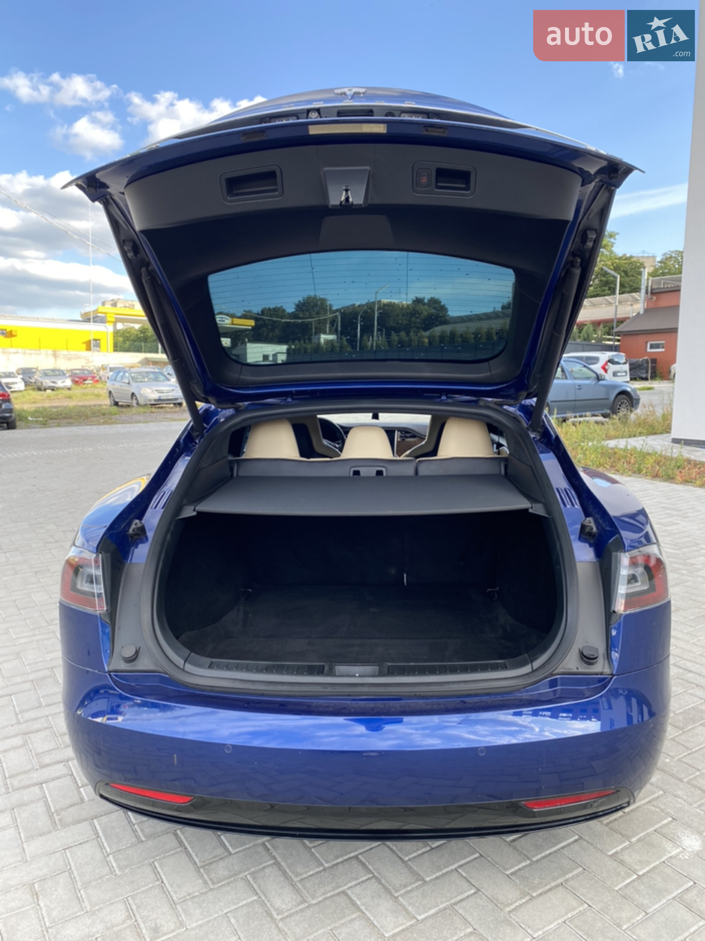 2016 Tesla Model S - мініатюра 31
