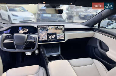 Лифтбек Tesla Model S 2021 в 