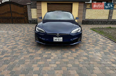 Лифтбек Tesla Model S 2017 в Черкассах