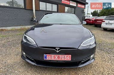 Лифтбек Tesla Model S 2018 в 