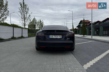 Лифтбек Tesla Model S 2014 в Ирпене