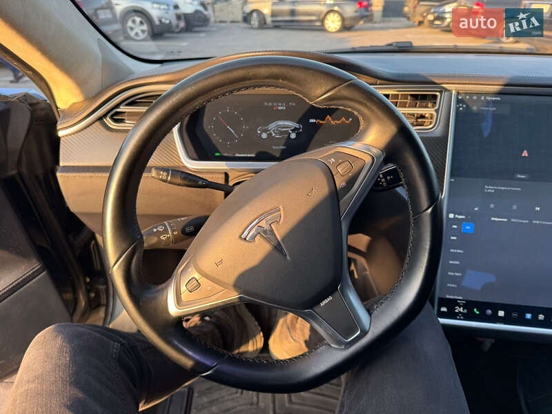 Ліфтбек Tesla Model S 2014 в Луцьку