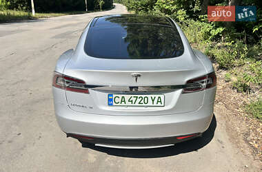 Лифтбек Tesla Model S 2013 в 