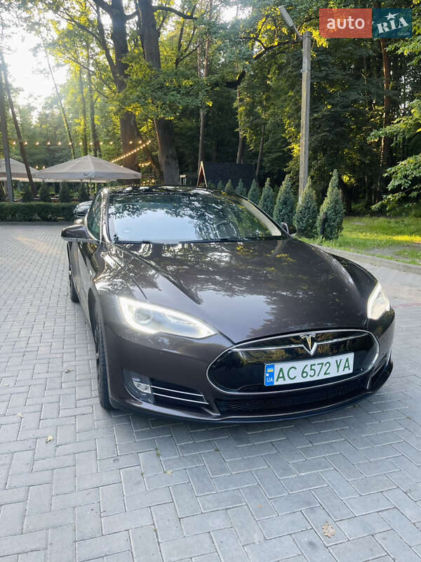 Ліфтбек Tesla Model S 2013 в Луцьку фото 12 Ліфтбек Tesla Model S 2013 в Луцьку