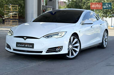 Лифтбек Tesla Model S 2014 в Николаеве