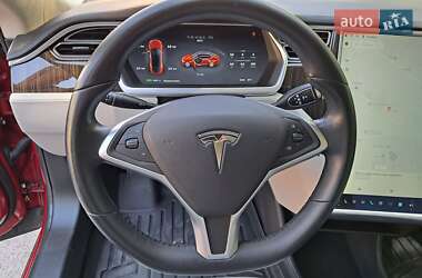 Лифтбек Tesla Model S 2014 в 