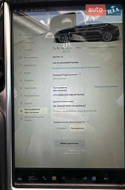 Лифтбек Tesla Model S 2014 в 