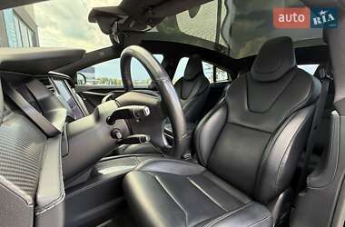Лифтбек Tesla Model S 2019 в 