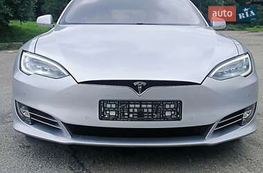 Ліфтбек Tesla Model S 2018 в 