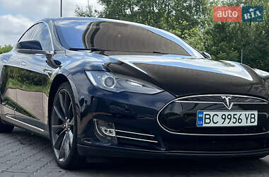 Лифтбек Tesla Model S 2014 в 