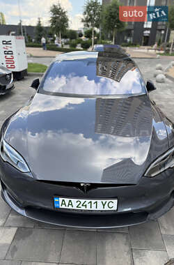 Лифтбек Tesla Model S 2023 в 