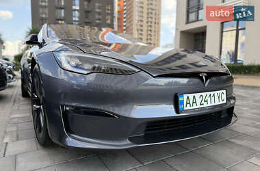 Лифтбек Tesla Model S 2023 в Киеве