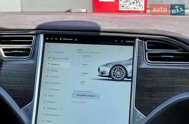 Лифтбек Tesla Model S 2015 в 