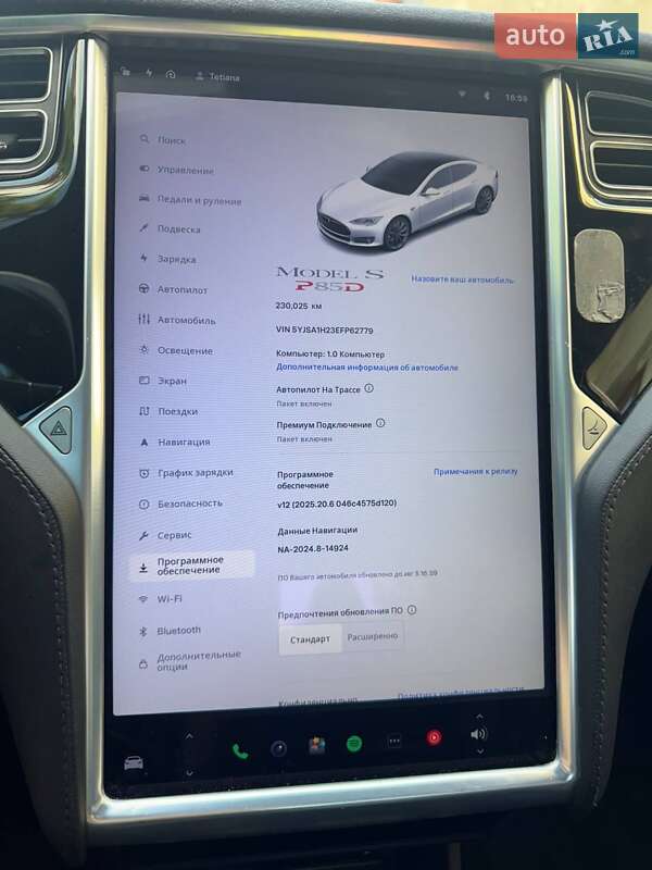 Лифтбек Tesla Model S 2014 в Иршаве