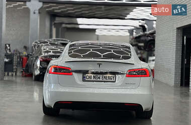 Лифтбек Tesla Model S 2020 в 