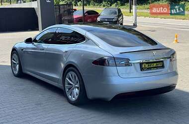 Лифтбек Tesla Model S 2018 в 