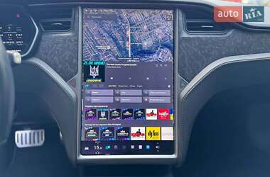 Лифтбек Tesla Model S 2018 в 