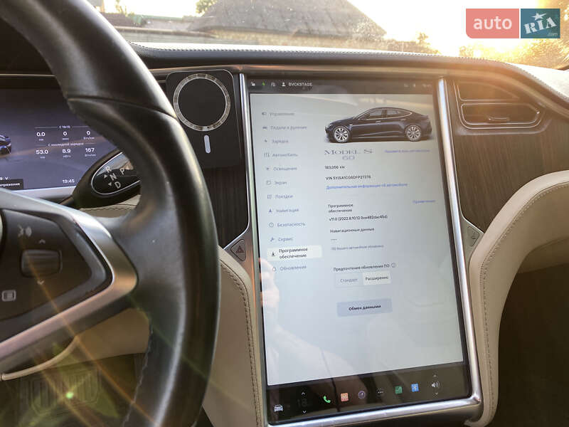 Лифтбек Tesla Model S 2013 в Киеве фото 26 Лифтбек Tesla Model S 2013 в Киеве