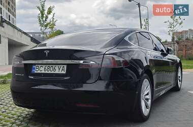 Лифтбек Tesla Model S 2017 в 