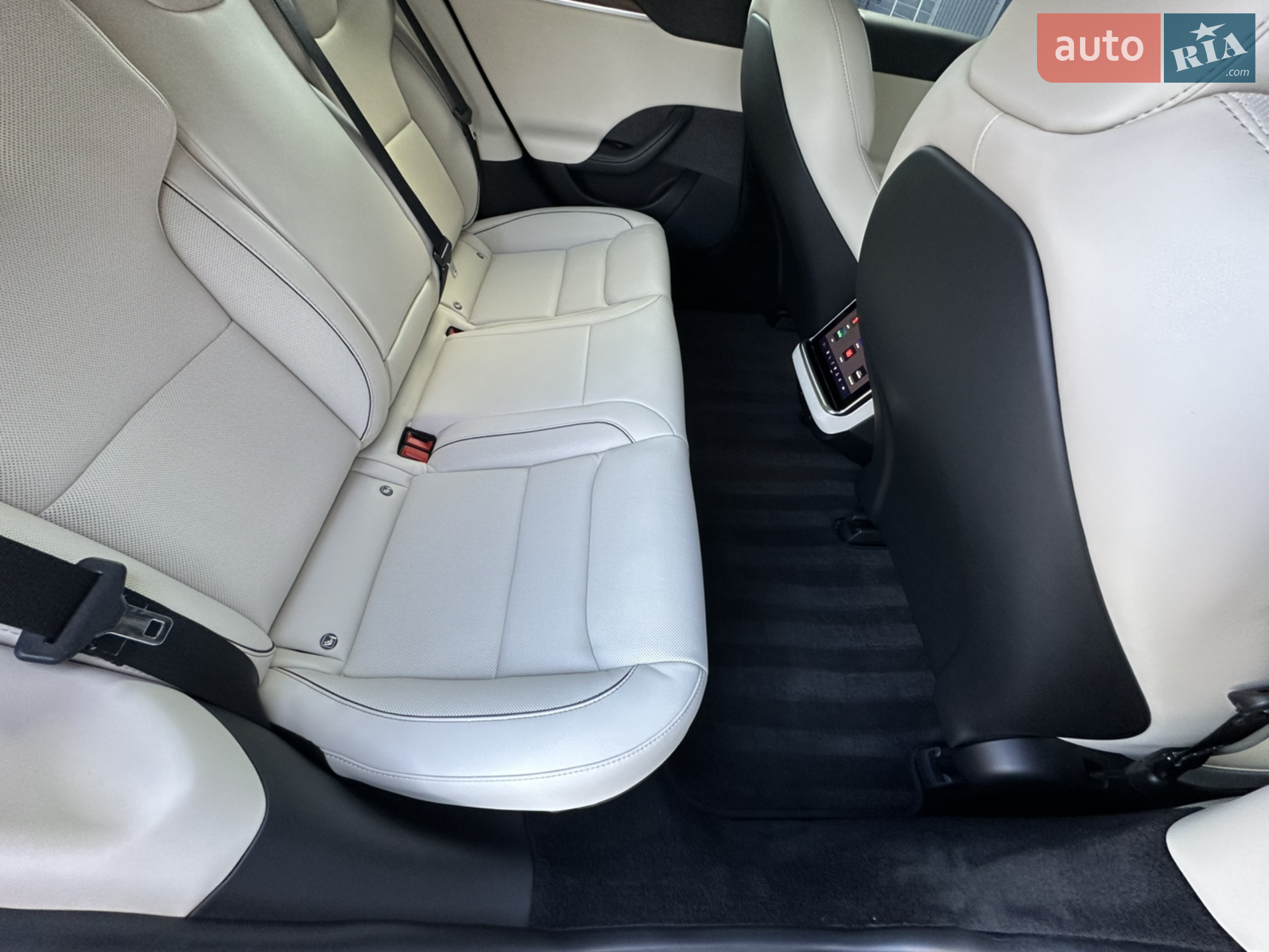 2021 Tesla Model S - мініатюра 22