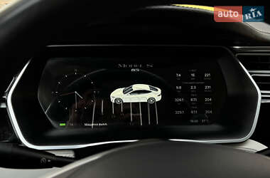 Лифтбек Tesla Model S 2014 в 