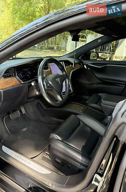 Лифтбек Tesla Model S 2020 в 