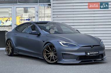 Лифтбек Tesla Model S 2022 в 