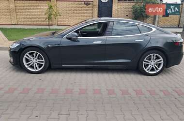 Лифтбек Tesla Model S 2013 в 