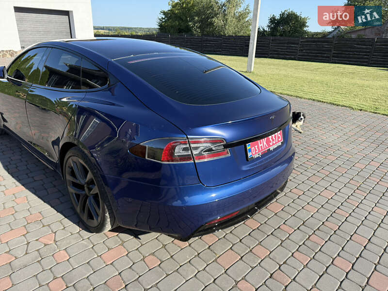 Лифтбек Tesla Model S 2021 в Луцке