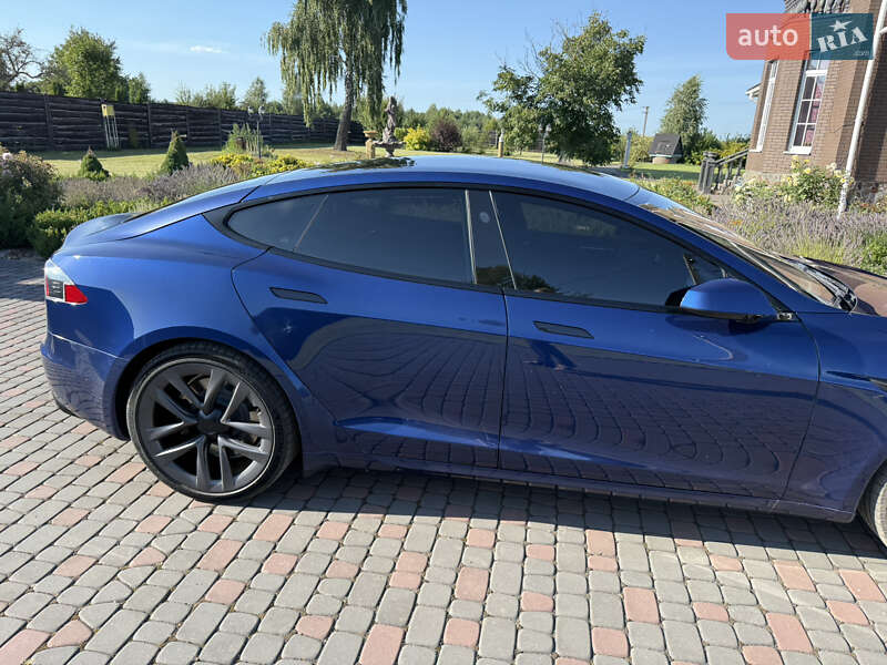Лифтбек Tesla Model S 2021 в Луцке