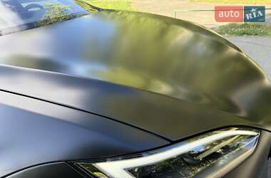 Лифтбек Tesla Model S 2024 в 