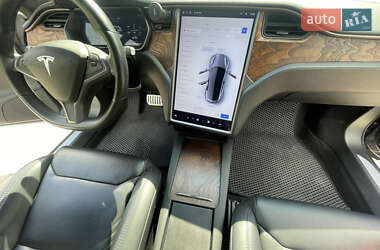 Лифтбек Tesla Model S 2019 в 