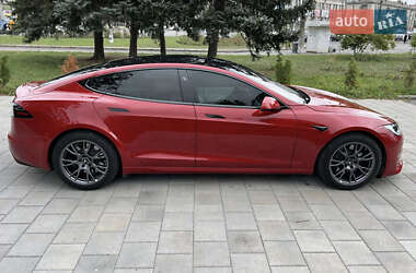 Лифтбек Tesla Model S 2022 в 