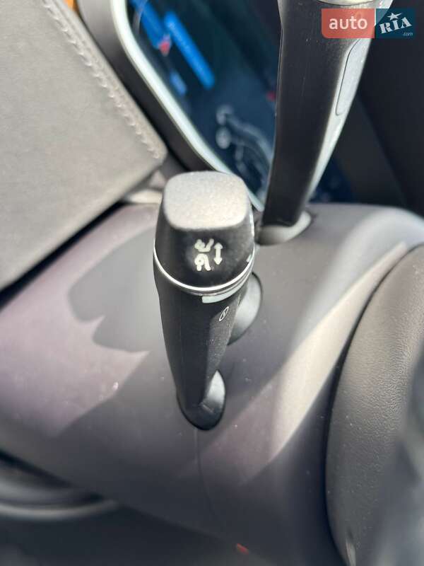 Лифтбек Tesla Model S 2016 в Ивано-Франковске