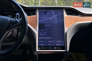 Лифтбек Tesla Model S 2019 в 