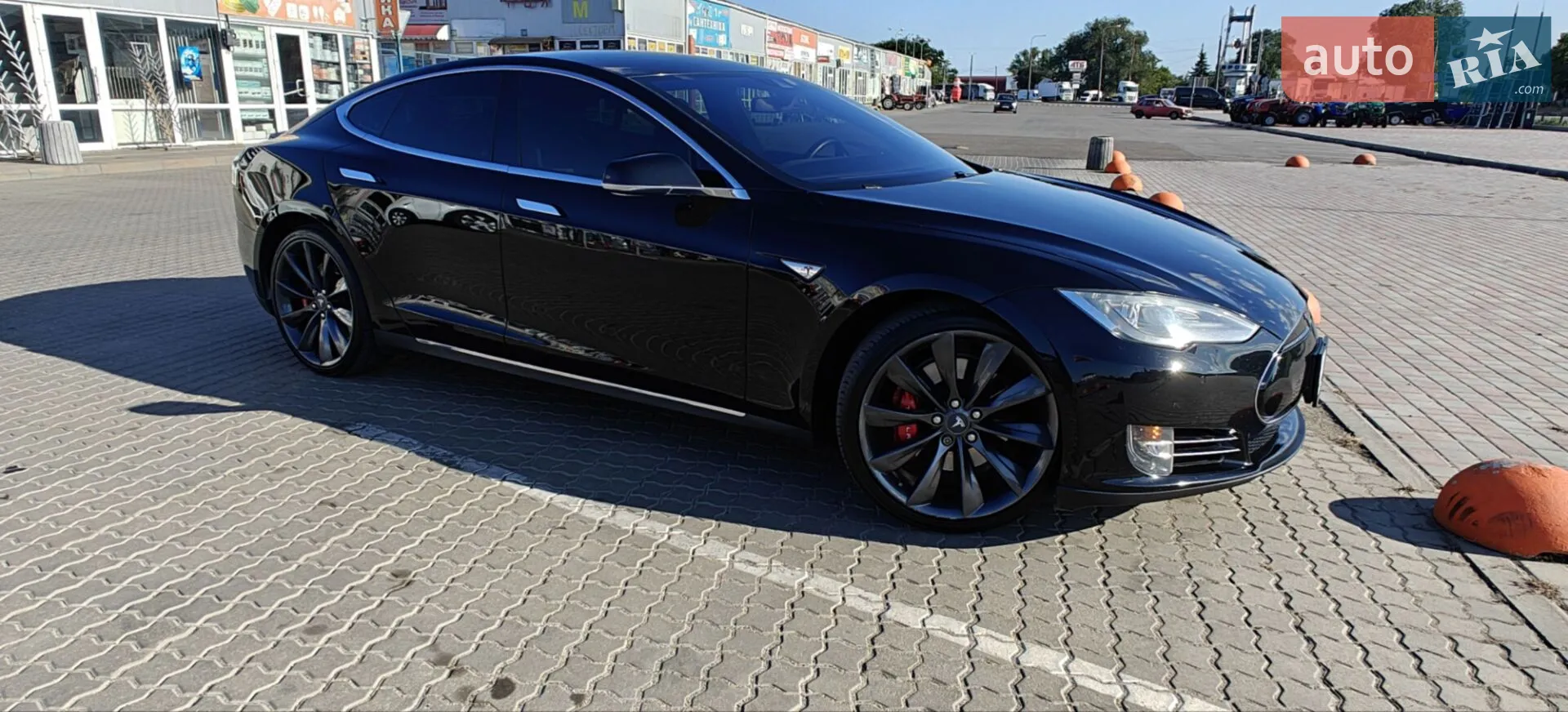 2014 Tesla Model S - мініатюра 37