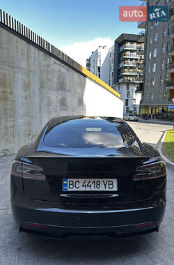 Лифтбек Tesla Model S 2021 в Львове