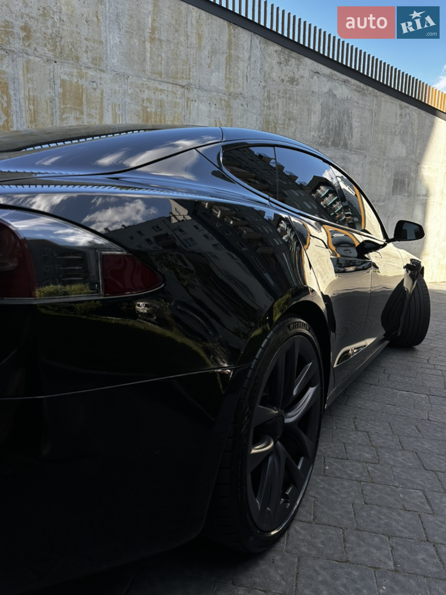 2021 Tesla Model S - мініатюра 9