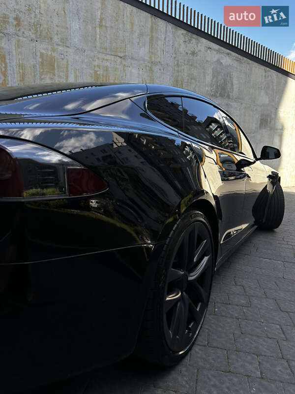 Лифтбек Tesla Model S 2021 в Львове фото 9 Лифтбек Tesla Model S 2021 в Львове