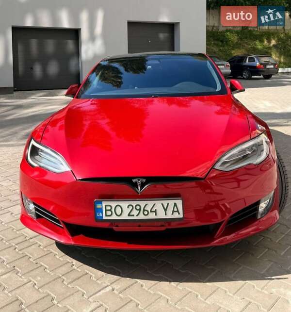 Лифтбек Tesla Model S 2020 в Тернополе