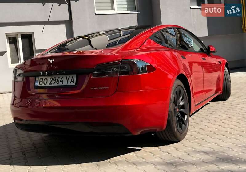 Лифтбек Tesla Model S 2020 в Тернополе