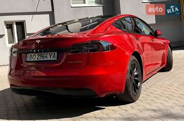 Лифтбек Tesla Model S 2020 в 