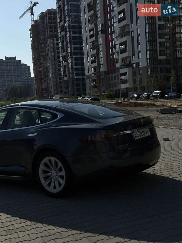 Лифтбек Tesla Model S 2016 в Ахтырке