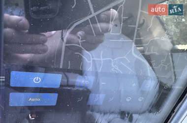 Лифтбек Tesla Model S 2013 в 