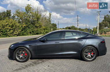 Лифтбек Tesla Model S 2024 в 